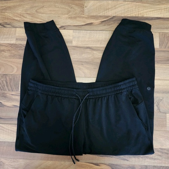 Lululemon Soft Jersey Classic-Fit Mid-Rise Joggers Black (First Release) Size 14 - Picture 1 of 12